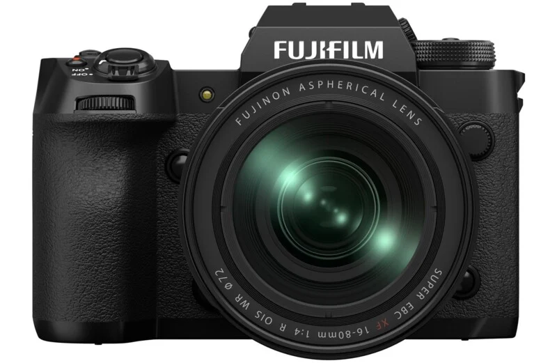 Fujifilm X-H2 고해상도 APS-C 미러리스 카메라, XF 16-80mm 렌즈 장착 모습