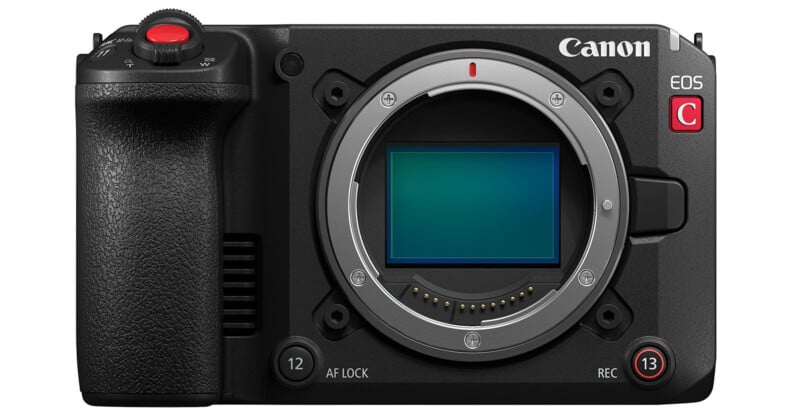 Canon EOS C50 시네마 카메라 전면부, 렌즈 마운트와 풀프레임 센서가 보이는 모습, 콤팩트한 디자인