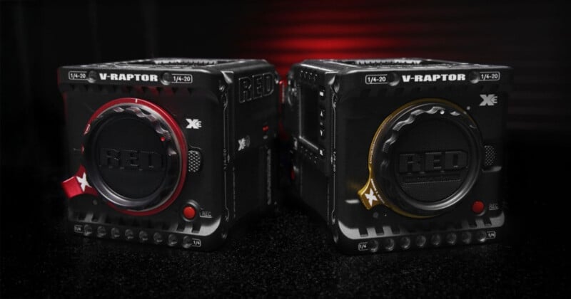RED V-Raptor XE 시네마 카메라 바디 두 종류 – 레드 포인트와 골드 포인트 디자인 버전